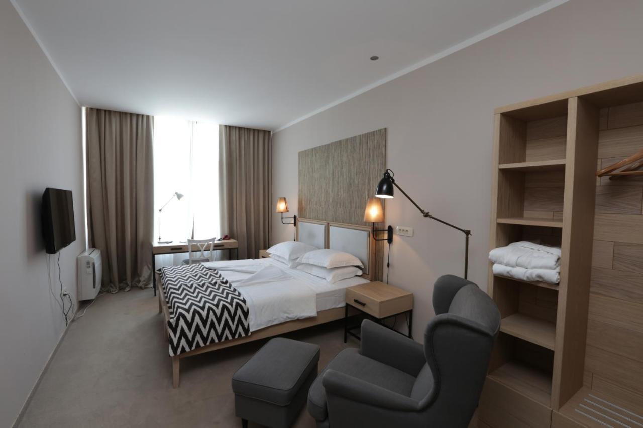 Hotel Tara Becici Будва Екстериор снимка